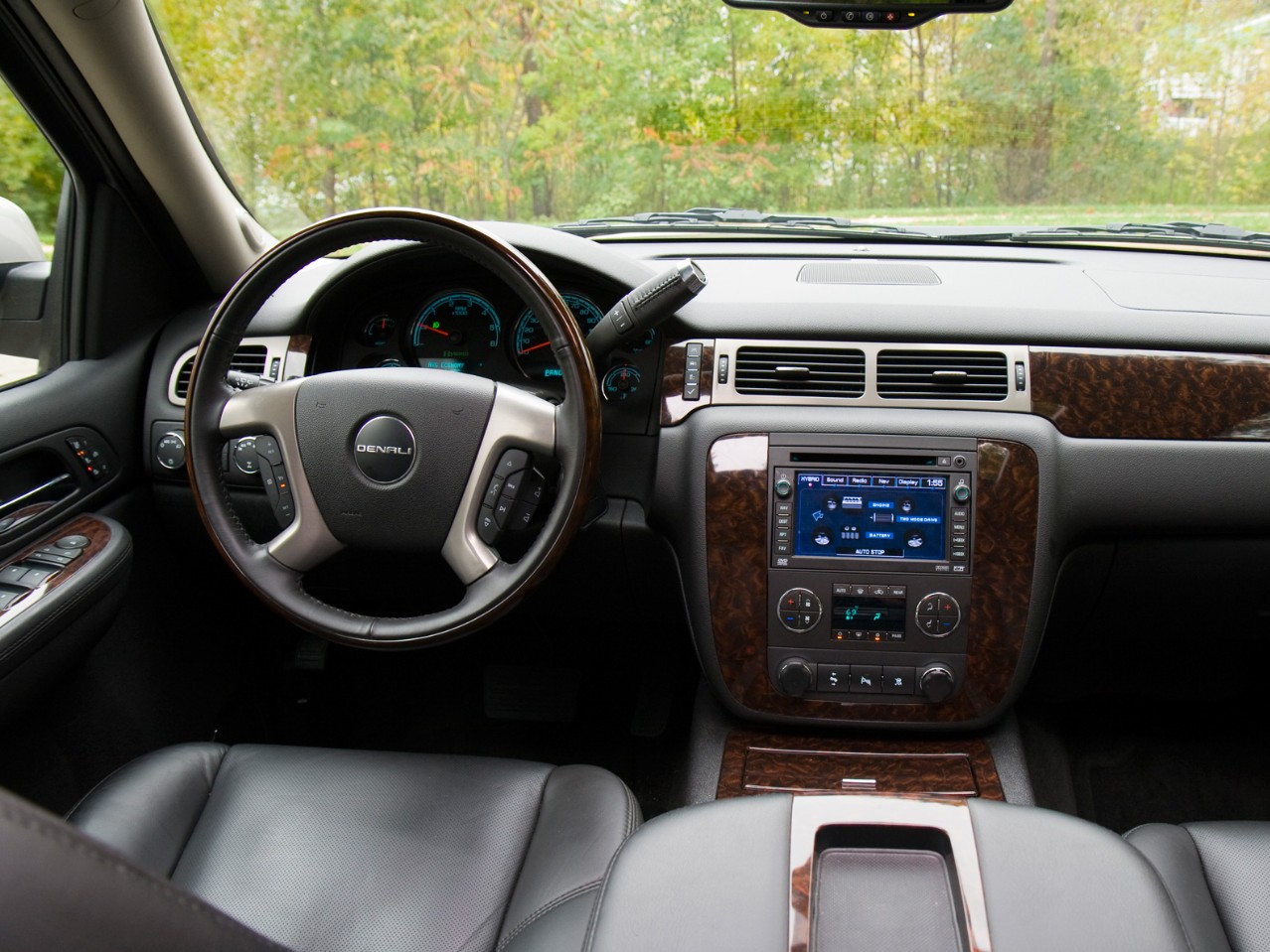 2027 GMC Yukon Hybrid Interior